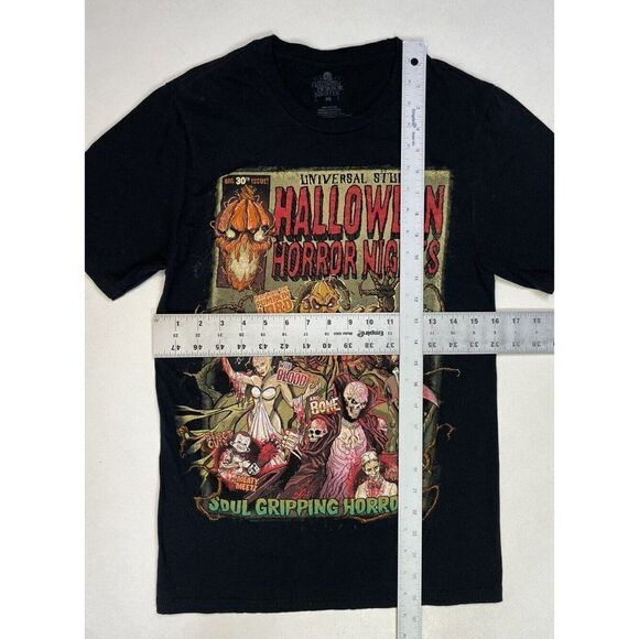 Universal Studios Halloween Horror Nights Graphic T-shirt Women XS Black - Picture 6 of 6